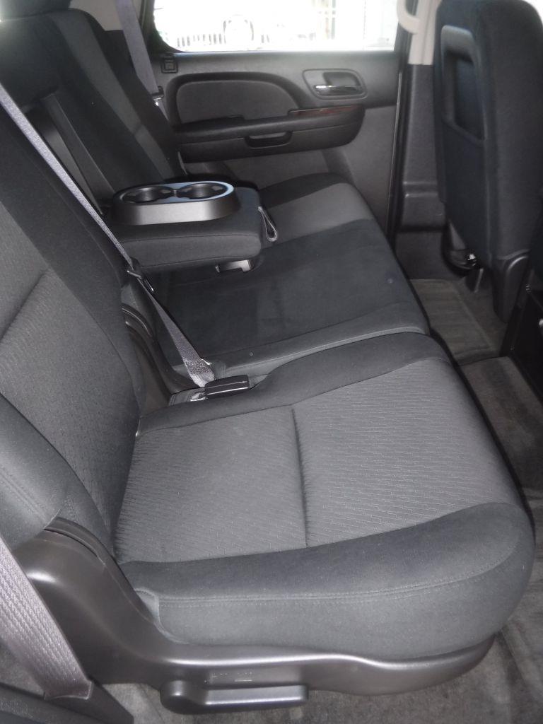 Chevrolet Tahoe LS 2WD 2013