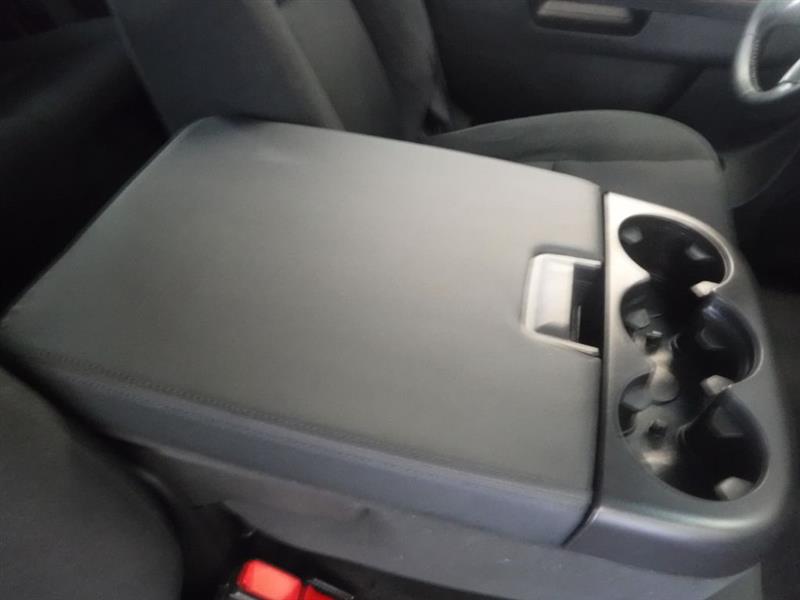 Chevrolet Tahoe LS 2WD 2013