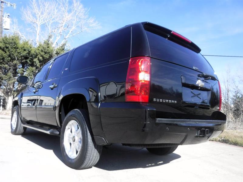 Chevrolet Suburban LTZ 1500 4WD 2008
