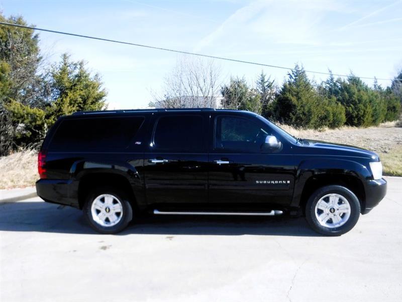 Chevrolet Suburban LTZ 4WD 2008