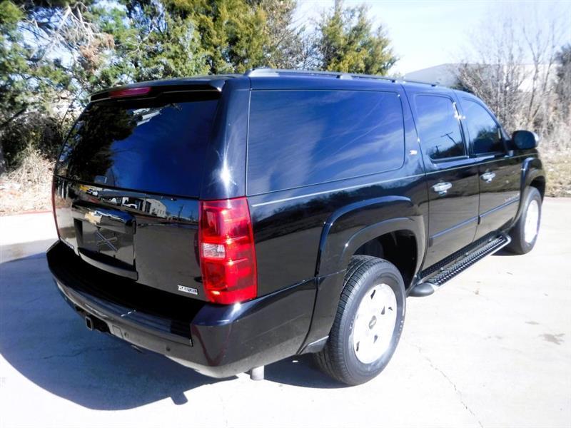 Chevrolet Suburban LTZ 4WD 2008