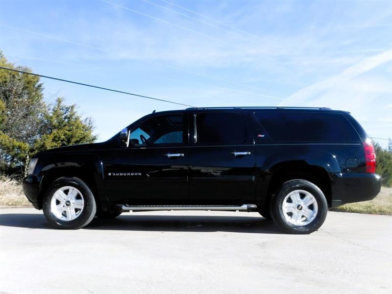 Chevrolet Suburban LTZ 4WD 2008