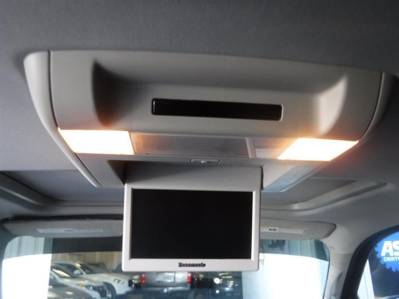 Chevrolet Suburban LTZ 4WD 2008