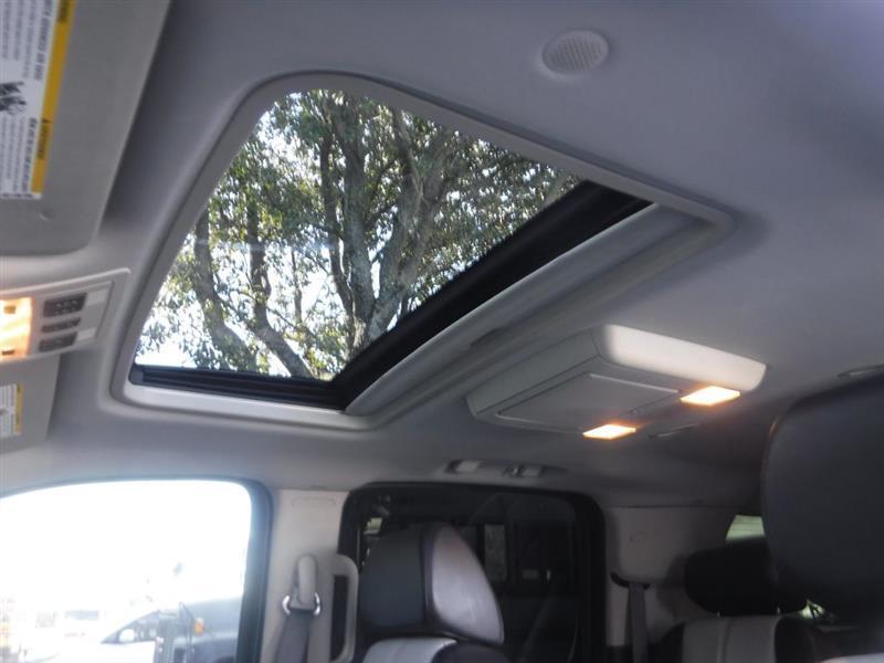 Chevrolet Suburban LTZ 4WD 2008