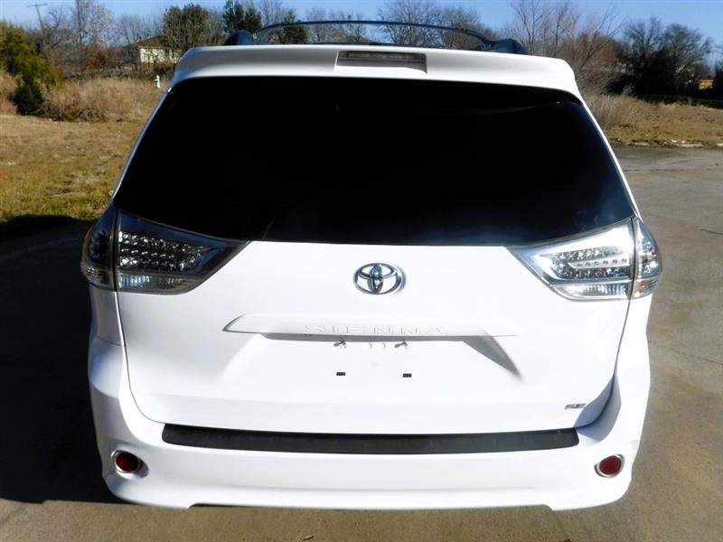 Toyota Sienna SE FWD 8-Passenger FWD V6 2013