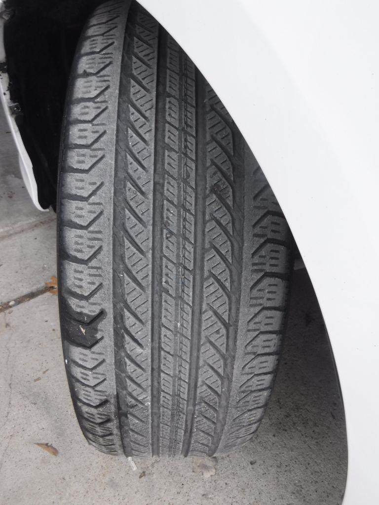 Toyota Sienna SE FWD 8-Passenger FWD V6 2013