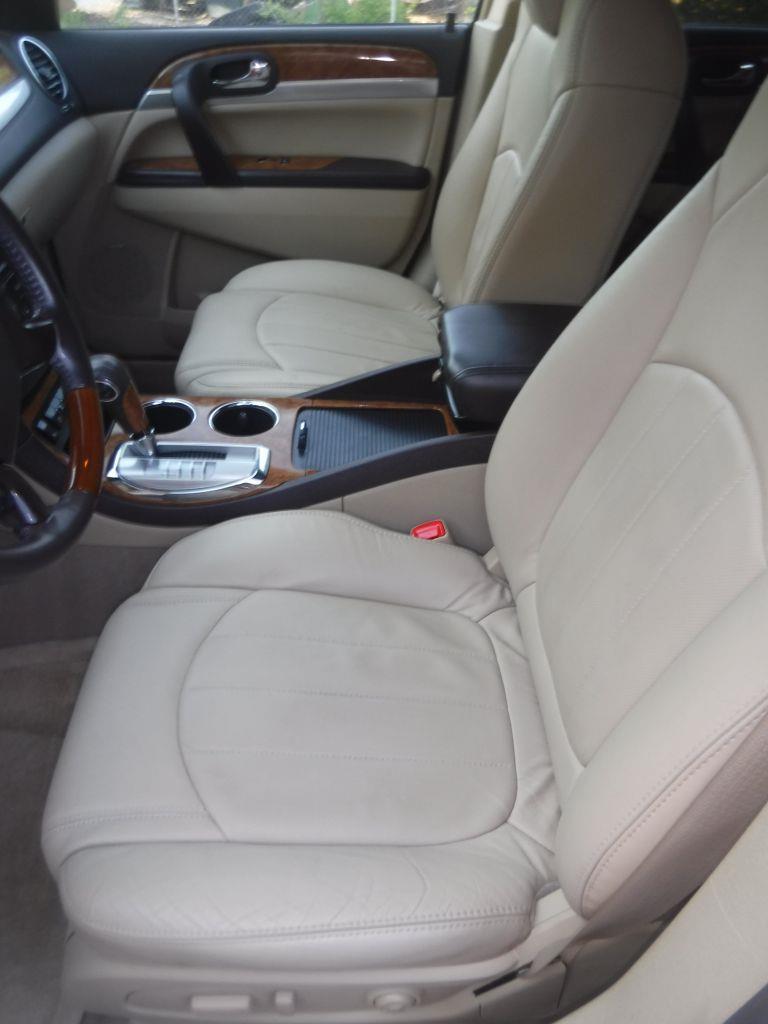 Buick Enclave CXL AWD 2008