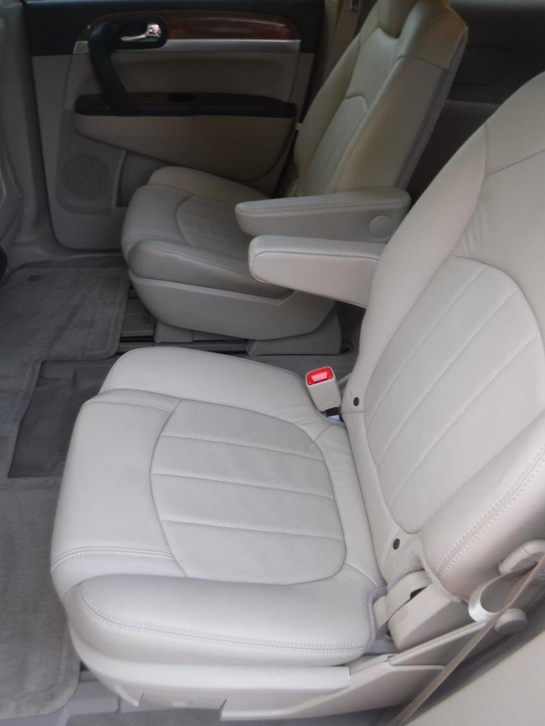 Buick Enclave CXL AWD 2008