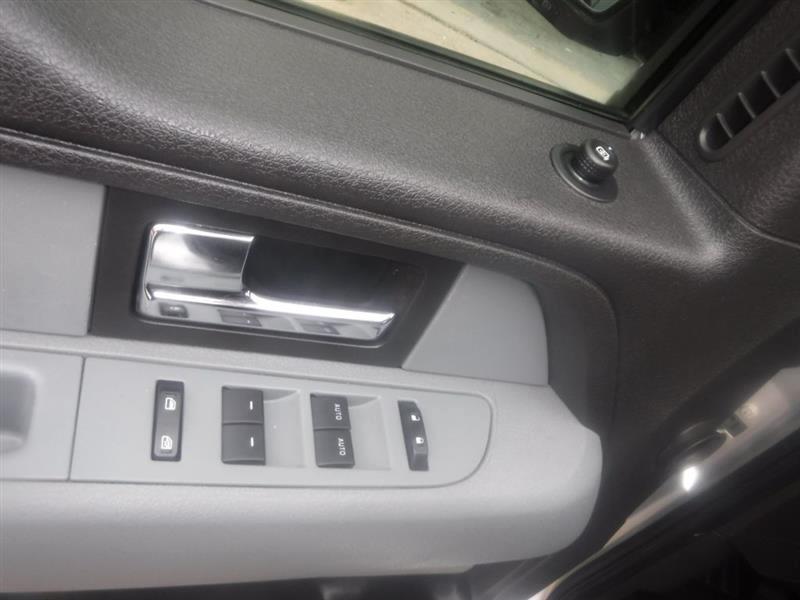 Ford F-150 XLT 4WD SuperCrew 5.5' Box 2012