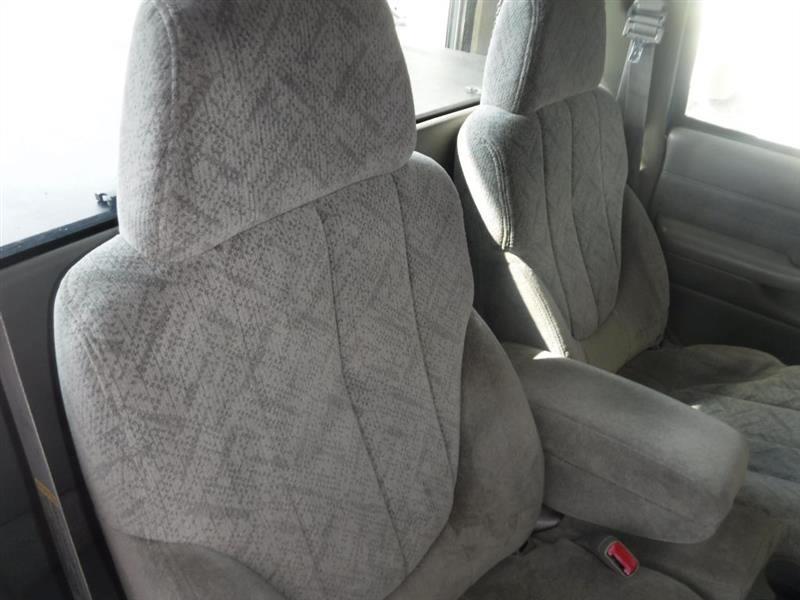 GMC Sonoma SL Reg. Cab Short Bed 2WD 1999