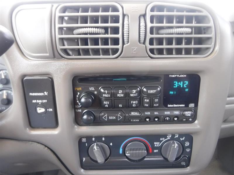 GMC Sonoma SLS Reg. Cab Short Bed 2WD 1999