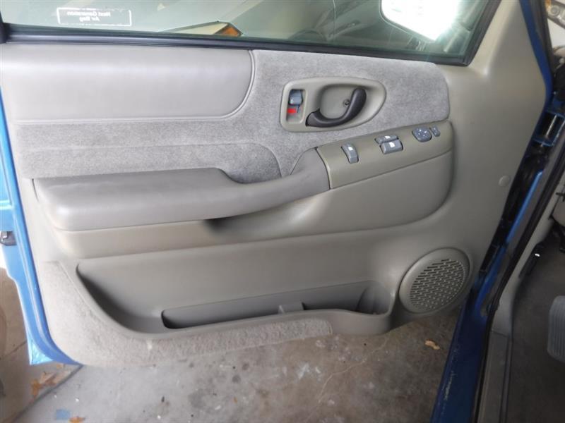 GMC Sonoma SLS Reg. Cab Short Bed 2WD 1999