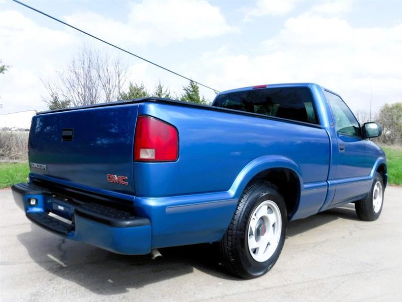 GMC Sonoma SLS Reg. Cab Short Bed 2WD 1999