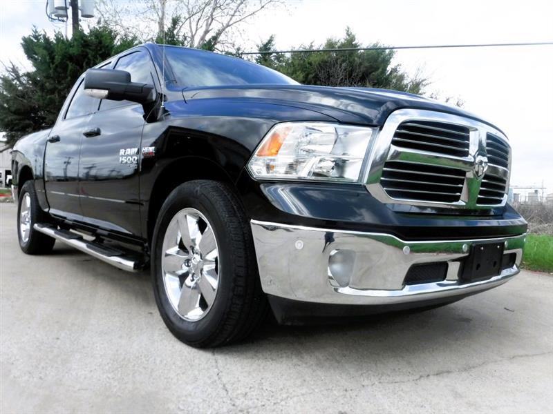 RAM 1500 Classic Lone Star 4x2 Crew Cab 5'7" Box 2019