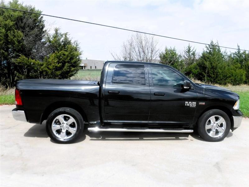 RAM 1500 Classic Lone Star 4x2 Crew Cab 5'7" Box 2019