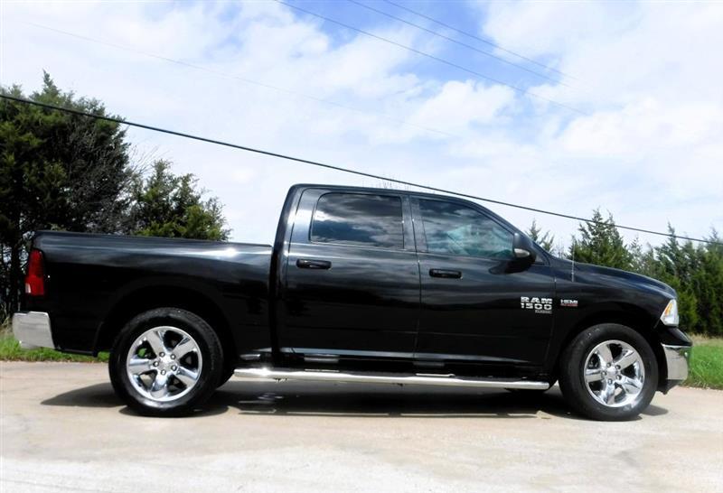 RAM 1500 Classic Lone Star 4x2 Crew Cab 5'7" Box 2019