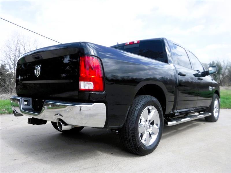 RAM 1500 Classic Lone Star 4x2 Crew Cab 5'7" Box 2019
