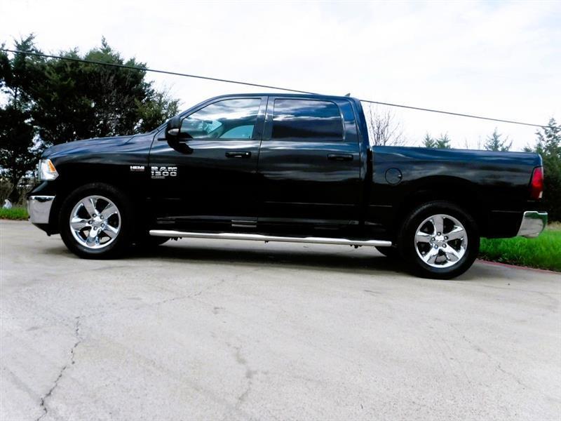 RAM 1500 Classic Lone Star 4x2 Crew Cab 5'7" Box 2019
