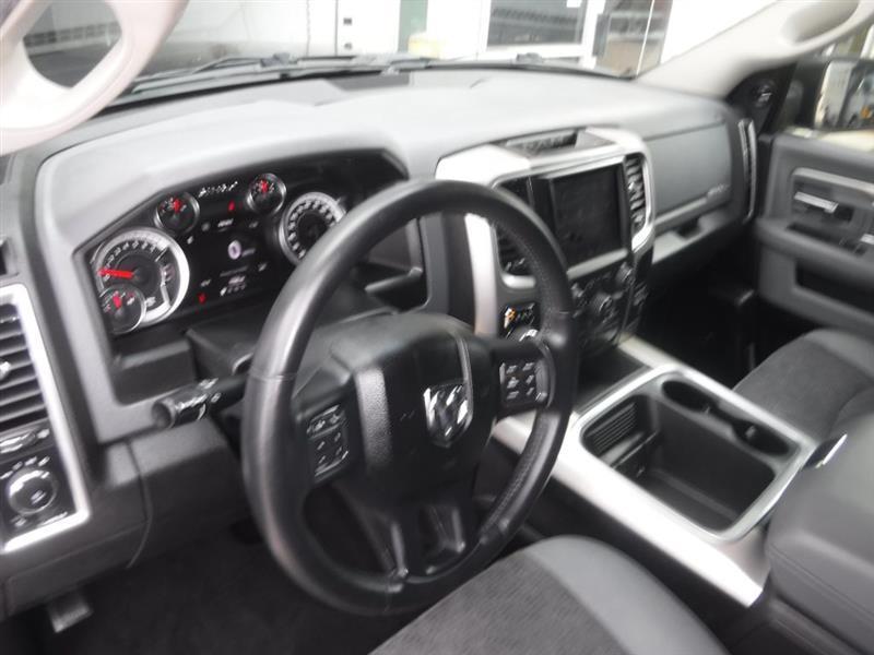 RAM 1500 Classic Lone Star 4x2 Crew Cab 5'7" Box 2019