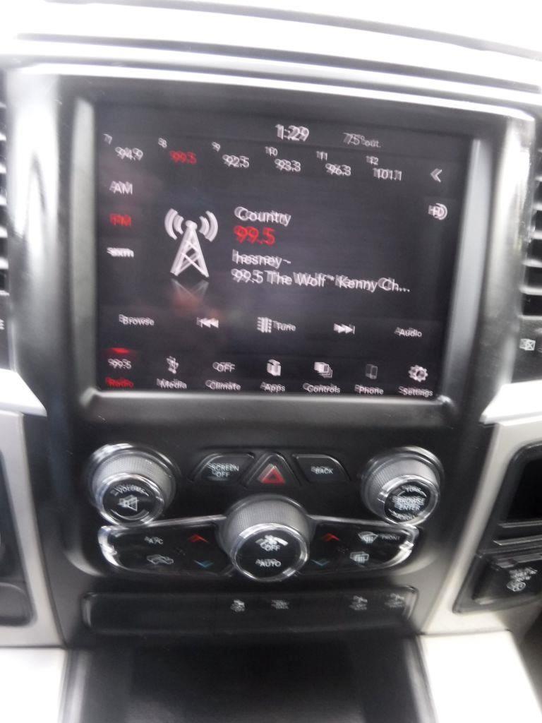 RAM 1500 Classic Lone Star 4x2 Crew Cab 5'7" Box 2019