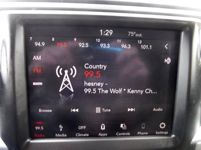 RAM 1500 Classic Lone Star 4x2 Crew Cab 5'7" Box 2019