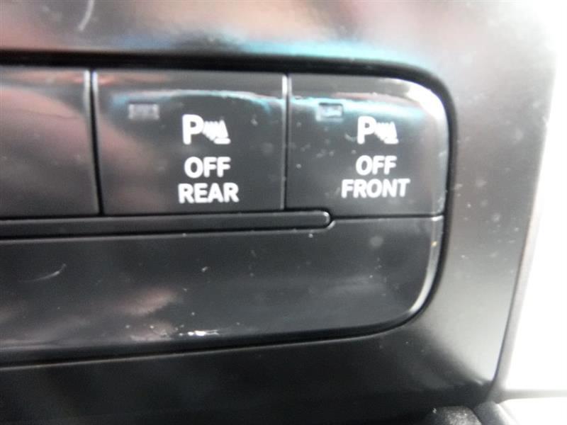 RAM 1500 Classic Lone Star 4x2 Crew Cab 5'7" Box 2019