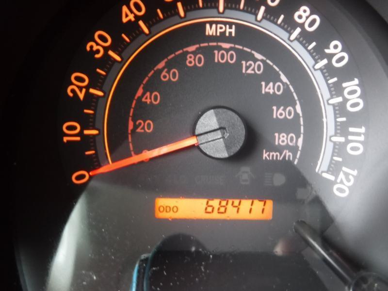 Toyota Tundra Tundra-Grade CrewMax 5.7L 2WD 2010