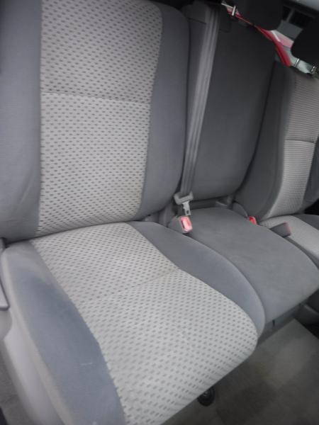 Toyota Tundra Tundra-Grade CrewMax 5.7L 2WD 2010