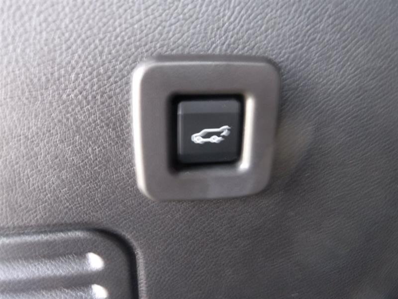 Ford Expedition EL Limited 4D SUV 4WD 2012