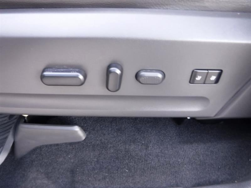 Ford Expedition EL Limited 4D SUV 4WD 2012