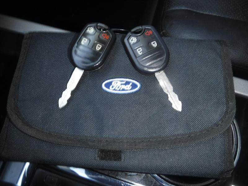 Ford Expedition EL Limited 4D SUV 4WD 2012