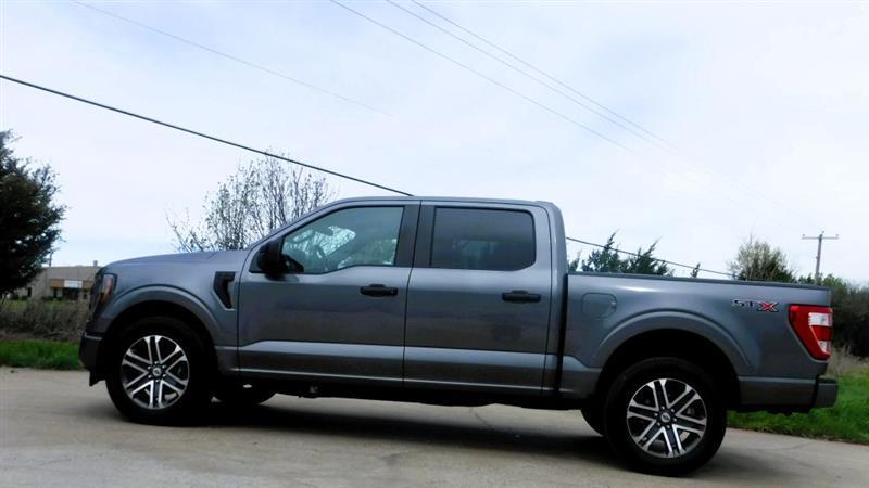 Ford F-150 XL SuperCrew 5.5-ft. Bed 2WD 2023