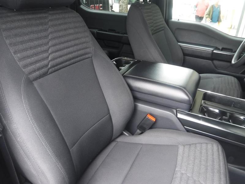 Ford F-150 XL SuperCrew 5.5-ft. Bed 2WD 2023