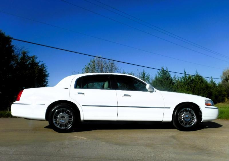 Lincoln Town Car Signature Limited 2008
