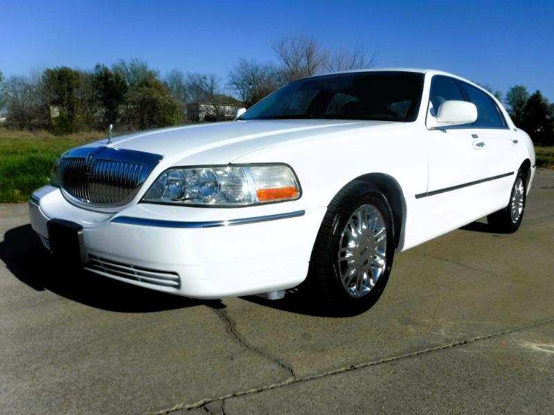 Lincoln Town Car Signature Limited 2008