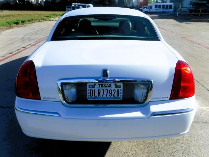 Lincoln Town Car Signature Limited 2008