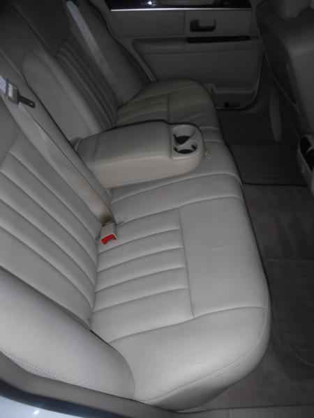 Lincoln Town Car Signature Limited 2008