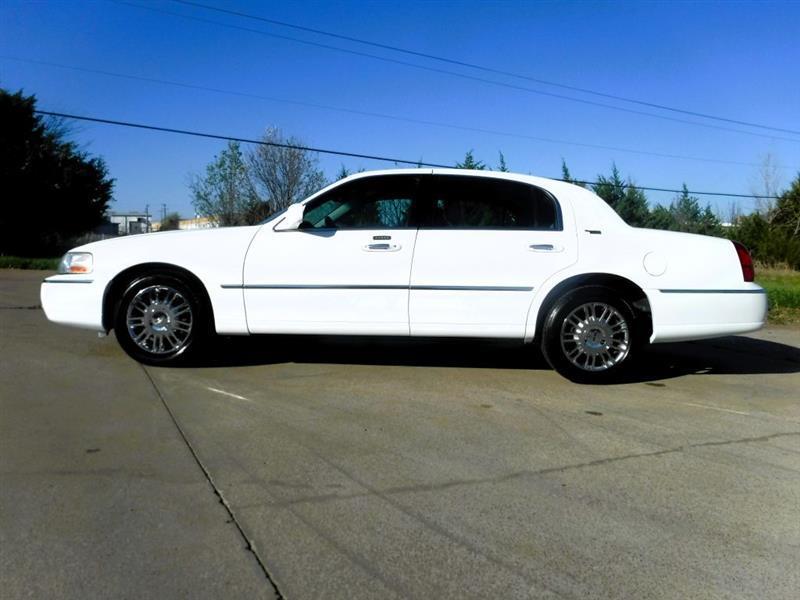 Lincoln Town Car Signature Limited 2008