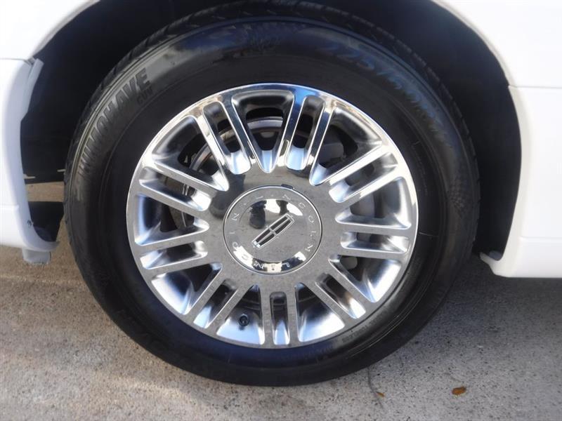 Lincoln Town Car Signature Limited 2008