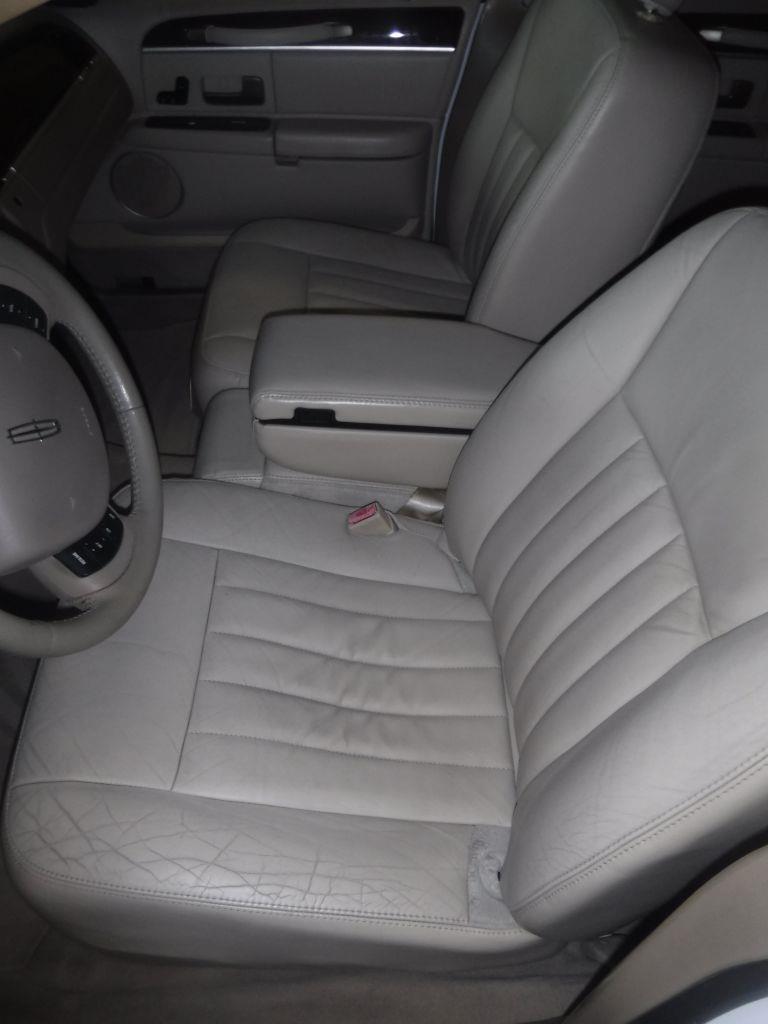 Lincoln Town Car Signature Limited 2008