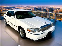 2008 Lincoln Town Car 