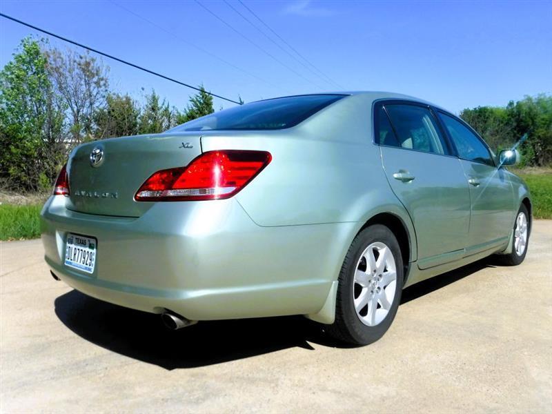 Toyota Avalon XL 2007