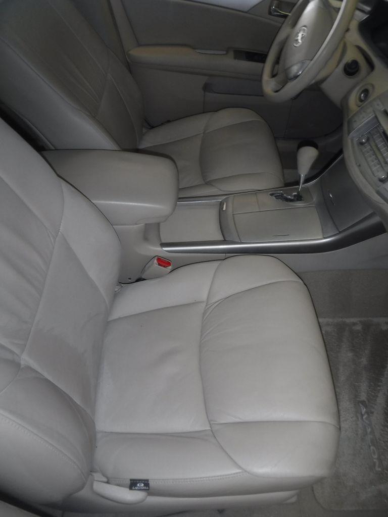 Toyota Avalon XL 2007