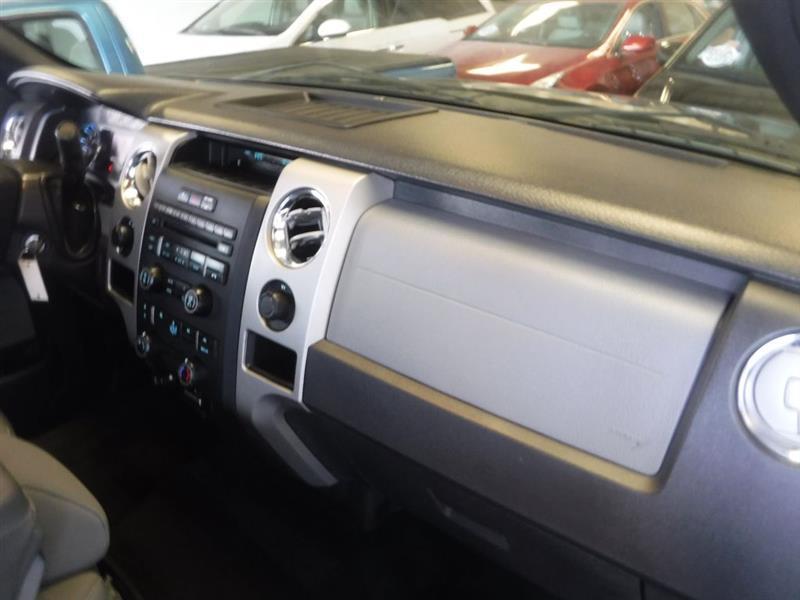 Ford F-150 XLT SuperCrew Short Box 4WD 2011