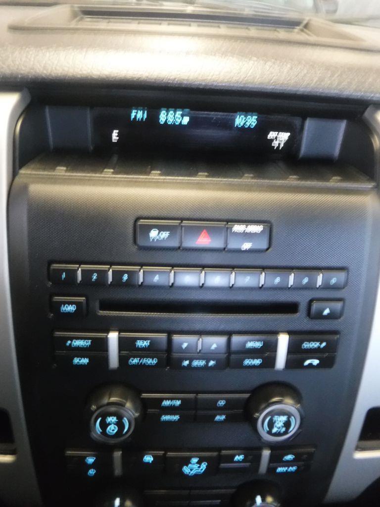 Ford F-150 XLT SuperCrew Short Box 4WD 2011