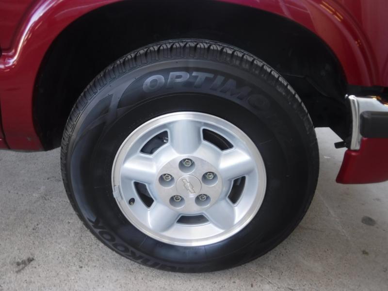 Chevrolet S10 Pickup LS Crew Cab 4WD 2002