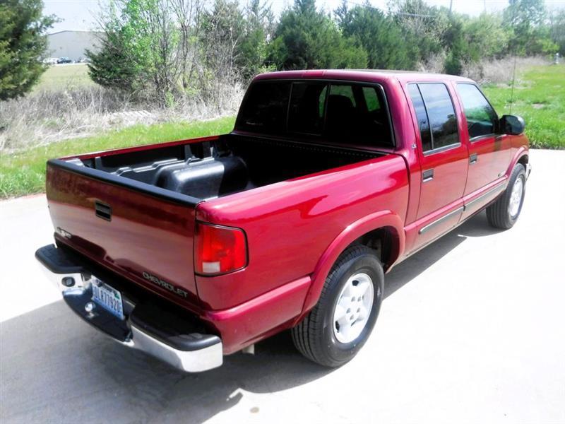 Chevrolet S10 Pickup LS Crew Cab 4WD 2002