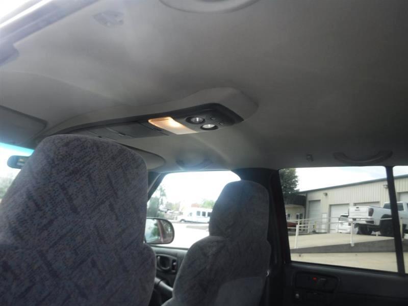 Chevrolet S10 Pickup LS Crew Cab 4WD 2002