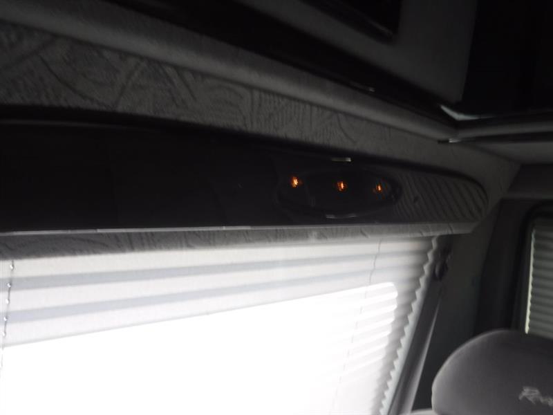 Ford Econoline E150 2002