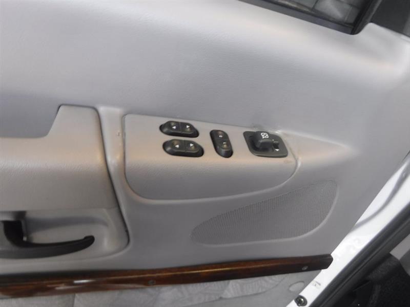 Ford Econoline E150 2002